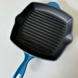 Le Creuset grill pan square blue